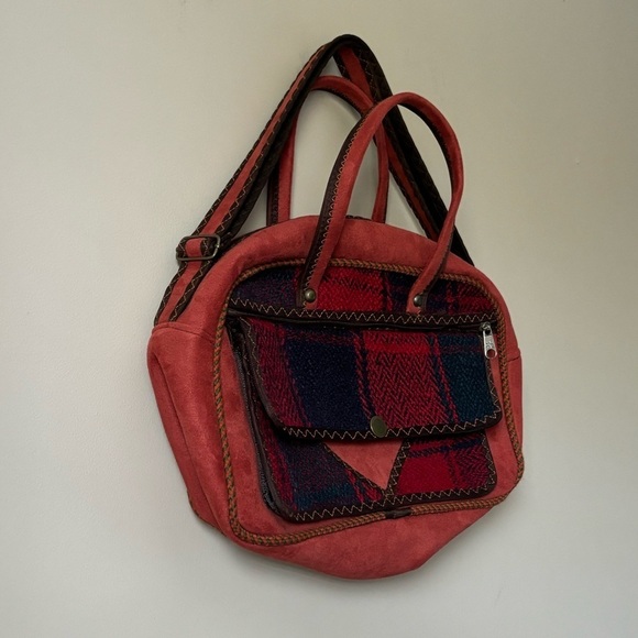 🥰2/$20 Multi-Media Tapestry And Felt Multi-Pocket Spacious Hand And Shoulder Bag - Picture 3 of 11